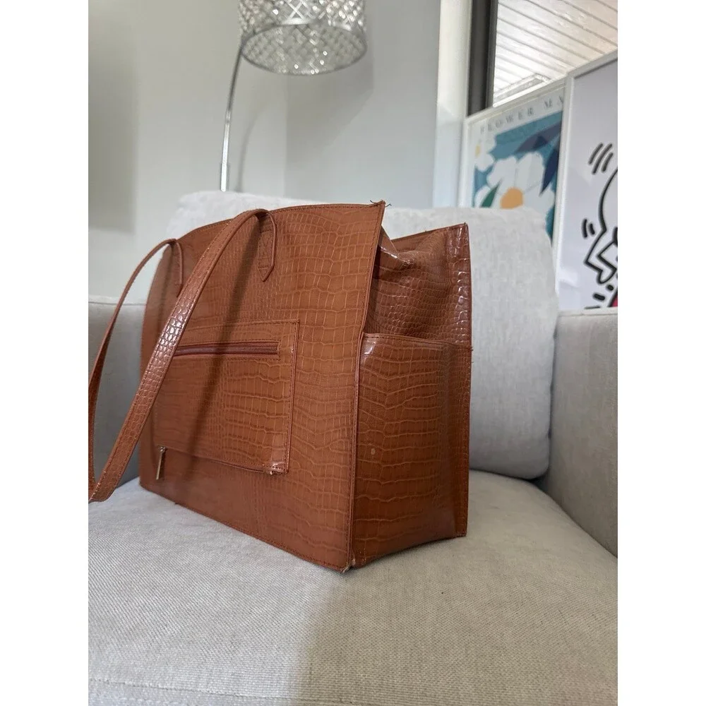 Beis Tote Bag
